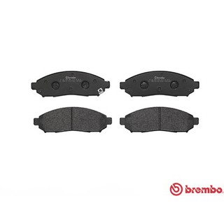 ผ้าดิสเบรคหน้า NISSAN NAVARA D40 2.5 DDTi 2WD 4X2 4WD 4X4 2005-2013 SERENA C25 2005- C26 2010- BREMBO