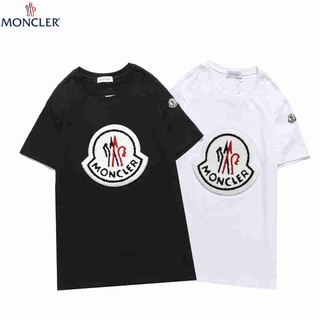 [100% Cotton] 4065 moncler เสื้อยืดแฟชั่น แขนสั้น สําหรับผู้ชาย ผู้หญิง