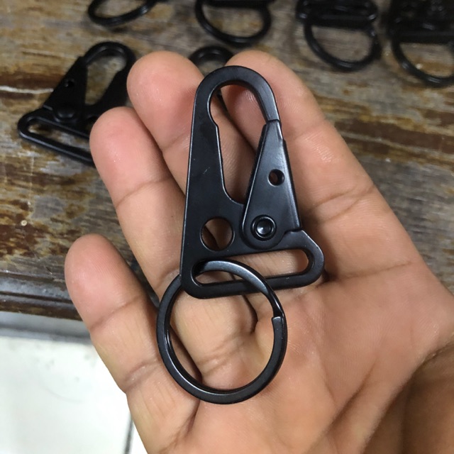 หัวทำพวงกุญแจ วัสดุโลหะผสมเหล็ก  พร้อมห่วงดำอย่างดี