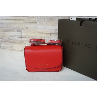 กระเป๋า CHARLES BASIC SLING BAG