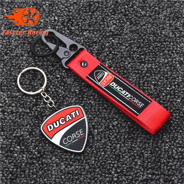 【RaceTour】พวงกุญแจจี้ Ducati Street Fighter 848 899 696 796 1198 Monster 1200
