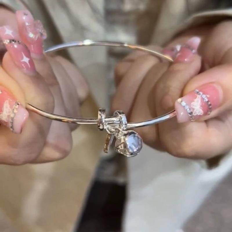 SANRIO สร้อยข้อมือเงิน ลายการ์ตูนสุนัข Cinnamon Melody Kuromi น่ารัก เหมาะกับของขวัญวันเกิด สําหรับเด็กผู้หญิง และนักเรียน