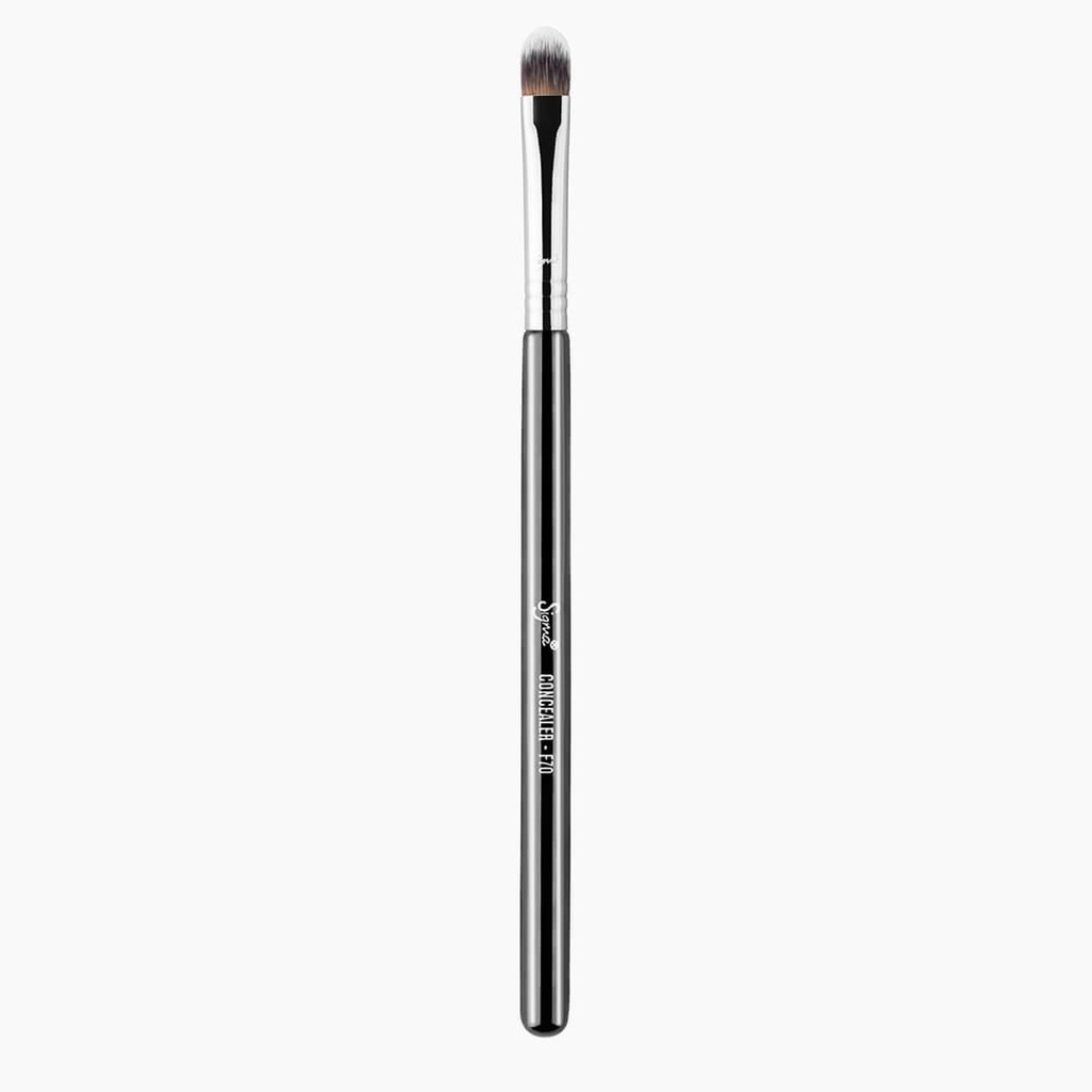Sigma Beauty F70 Concealer tapered flat brush ThaiPick