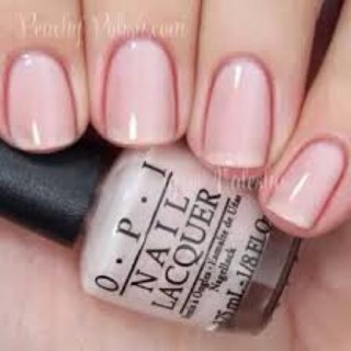 OPI สี Bubble Bath สีนู้ดบางๆ ดูสะอาด เล็บสุขภาพดีค่ะ แท้ 100%