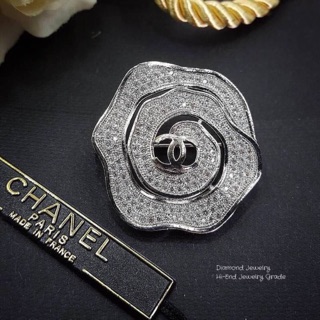 Chanel brooch hiend jewelry grade