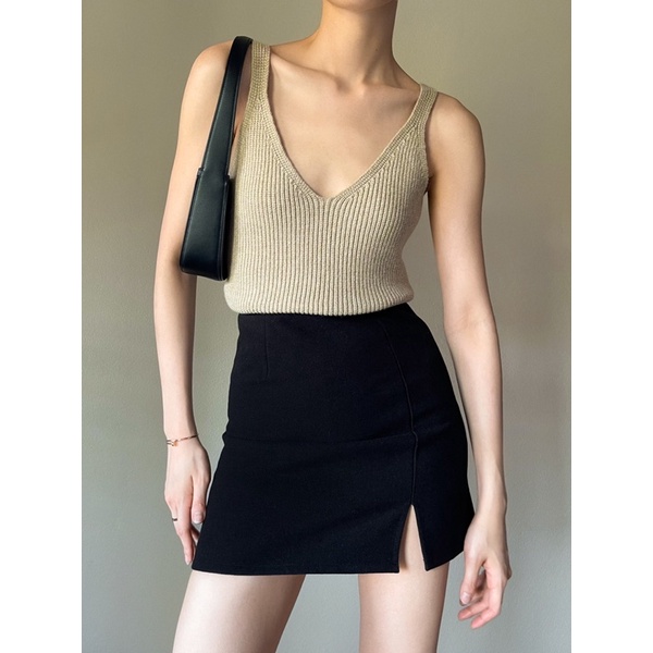 Aliotte - Alvar Tank Top สื้อถักคอวีแบบไม่มีแขน