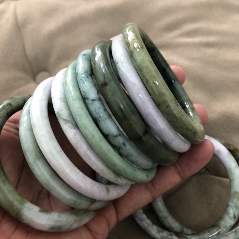 กำไลหยก ทรงโดนัท หยกพม่าแท้ (สีโทนธรรมชาติ สุ่มสีเท่านั้น)