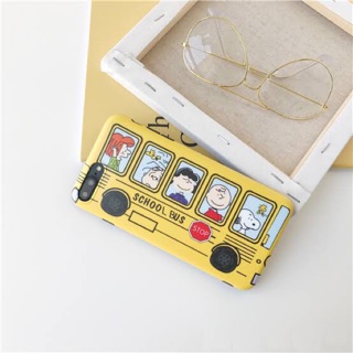 เคส Snoopy school bus iphone5 ส่งฟรี