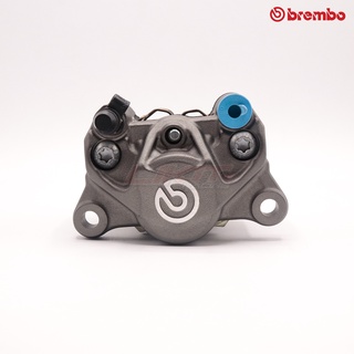 BREMBO 2POT (ปักข้าง) เงินโลโก้ขาว รับประกันของแท้ ติดตั้งได้กับรถทุกรุ่น