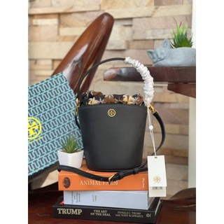 📮@3,990.-🔥BIG DISCOUNT🔥💯Tory Burch Robinson mini bucket bag