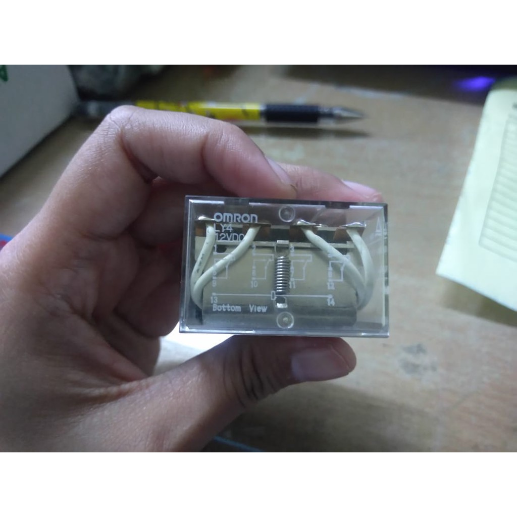 Omron LY4 RELAY 12VDC / 12V 14 PIN / LEG