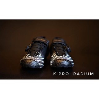 รองเท้าเสือหมอบ แบบหน้าหน้ากว้าง X-Wind รุ่น K-Pro Radium