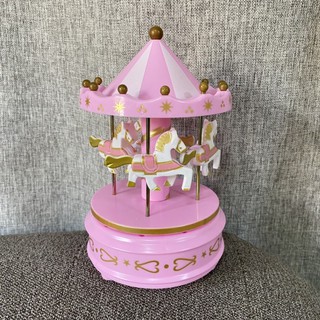 กล่องดนตรี กล่องเพลง ม้าหมุน music box