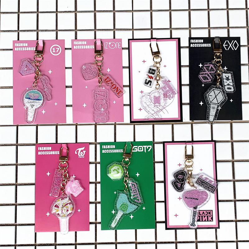 พวงกุญแจกระพริบ Blackpink BTS IZONE  EXO GOT7 twice transparent star Keychain around Acrylic Pendant SEVENTEEN