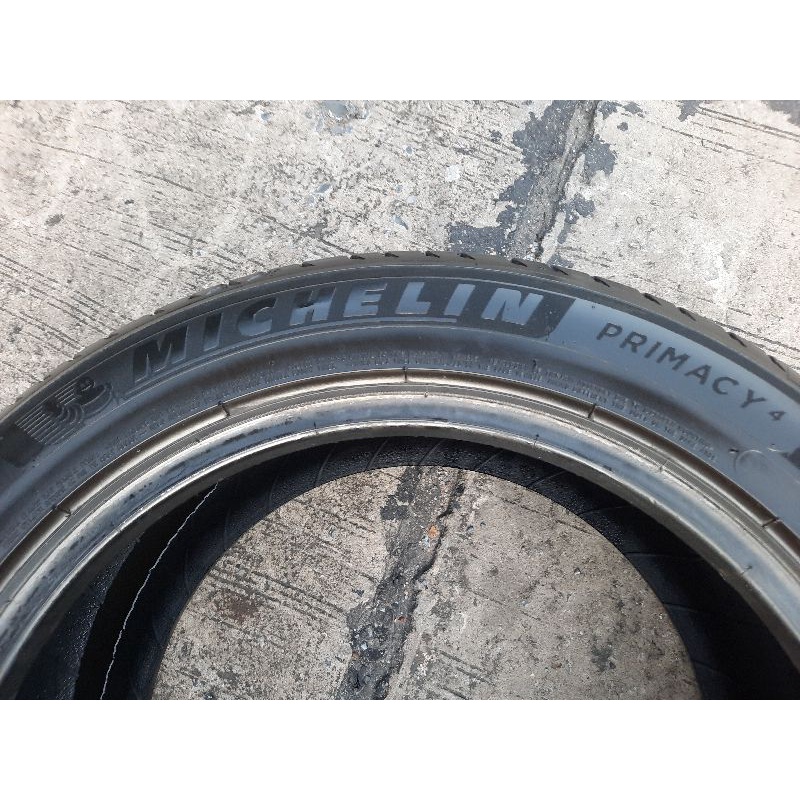 ยางเปอร์เซนต์ Michelin 22550R17 ปี18