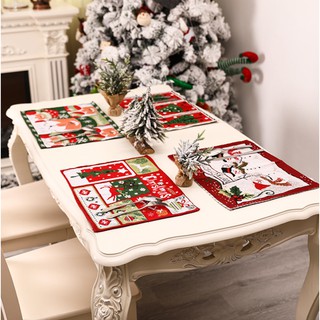 ผ้ารองจานคริสมาส ผ้ารองจาน ที่รองจาน คริสมาส ของตกแต่งคริสมาส Christmas Placemat Fancy Party Props Table Set