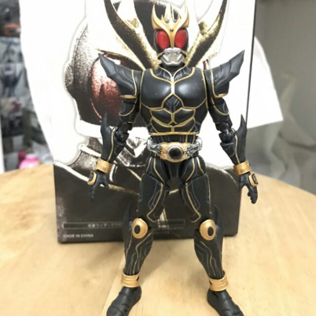 Figuarts Kamen Rider Kuuga Ultimate - Sirirat.nat - ThaiPick