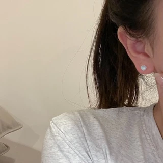 earika.earrings - mini hologram heart set เซ็ตต่างหูก้านเงินแท้ชุบทองคำขาว คนแพ้ง่ายใส่ได้