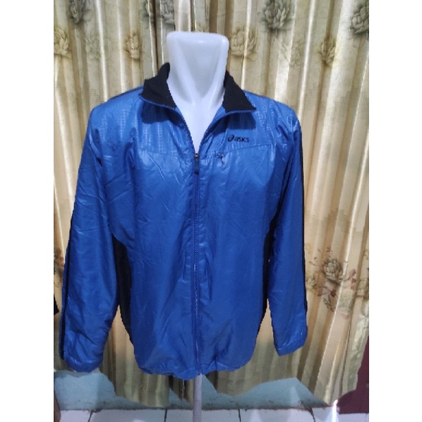 เสื้อแจ็คเก็ต Asics*