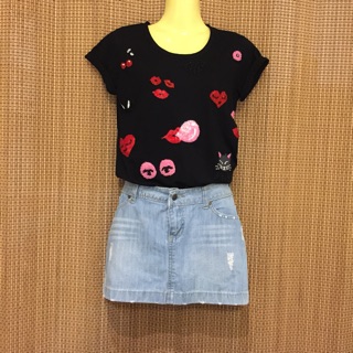 เสื้อยืดแฟชั่นลายปัก สไตล์เกาหลี ไซส์m อก34-36ใส่ชิวๆน่ารักๆงานคุณผ้าดีสภาพใหม่