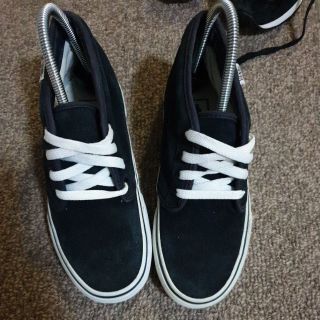 รองเท้ามือสอง VANS วัดในได้ 22CMเบอร์ 36