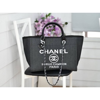 กระเป๋าสะพาย Chanel premiumgift