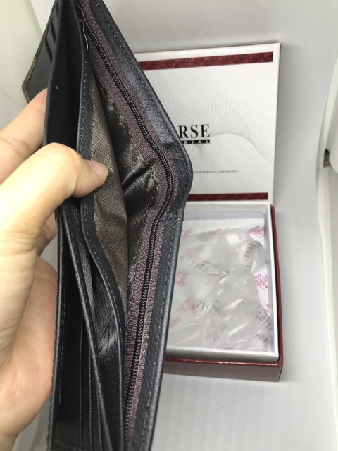 กระเป๋าสตางค์ HORSE หนังแท้ พร้อมส่ง พร้อมกล่อง *กระดุมต่อสี*