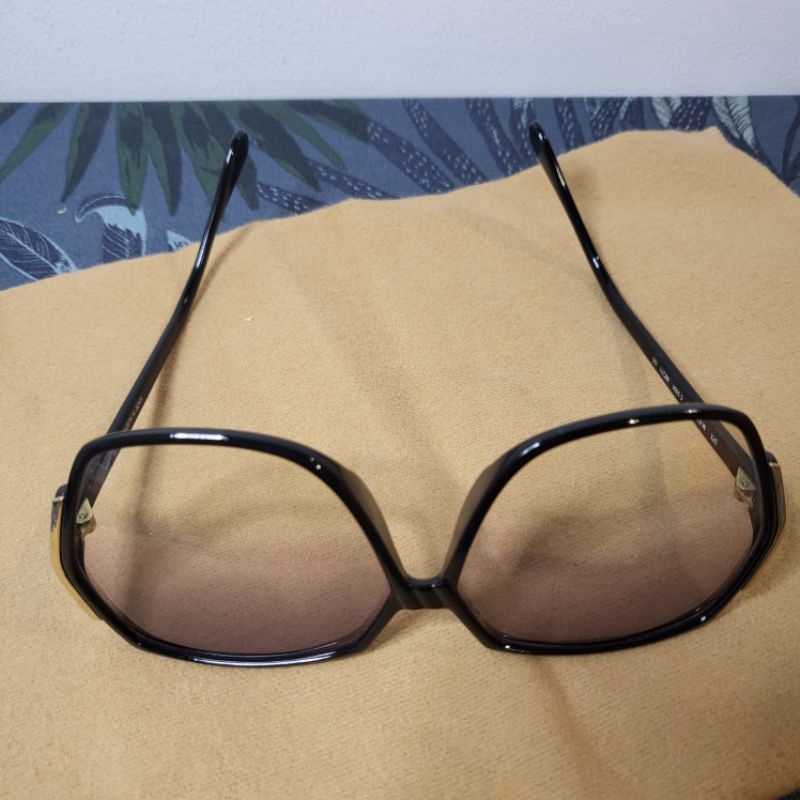 แว่นตากันแดดมือสอง silhouette ของแท้ Made in Austria