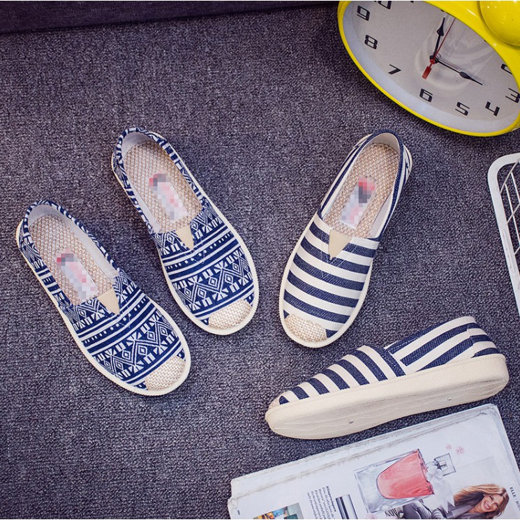 รองเท้าผู้หญิง สลิปออน รองเท้า ผ้าแคนวาส PRE-FR04-size 35-40 slip-on ชุดแซก ขายดี ราคา