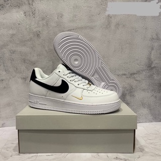 Nike Air Force 1 รองเท้าผ้าใบ รุ่นขายดี พร้อมส่ง4สี 36-45 งานสวยมาก รีบจัดเลย สินค้าถ่ายจากงานจริง แถมกล่อง