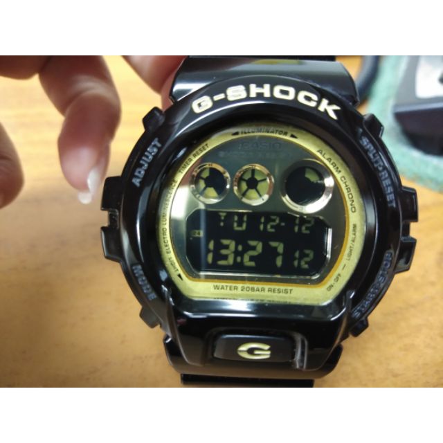 นาฬิกา Casio G-Shock รุ่น DW-6900CB-1DR (Black/Gold)