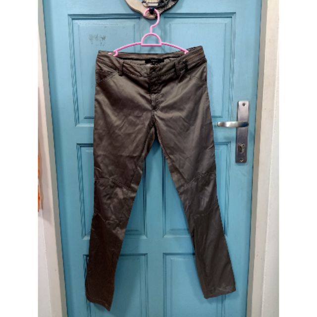 กางเกงผู้หญิง ยี่ห้อ xact แท้ มือสองสวยมากค่ะ