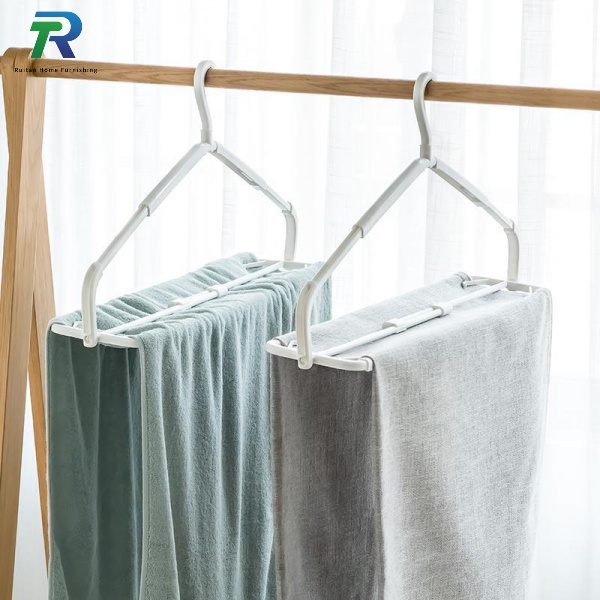 JapaneseStyle Household Retractable Towel Rack Folding Clothes Hangers