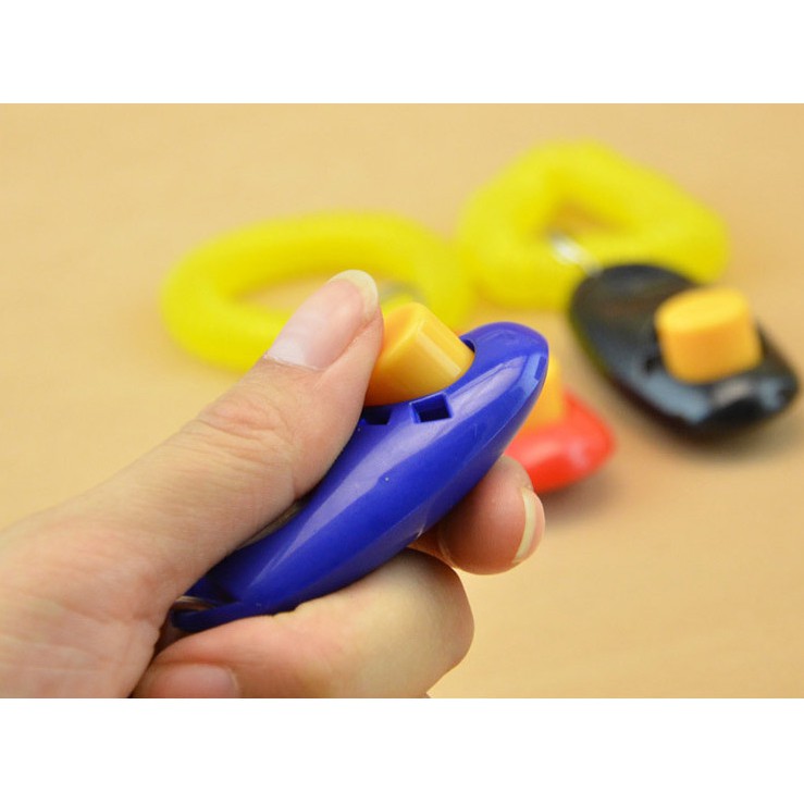 clicker คลิกเกอร์ ฝึกสุนัข