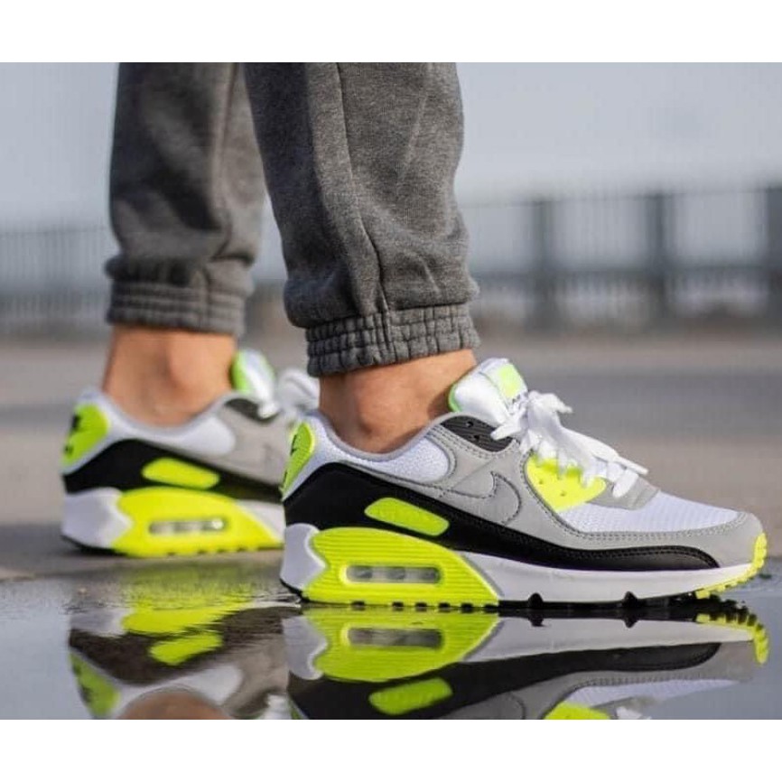 รองเท้า Nike air max 90