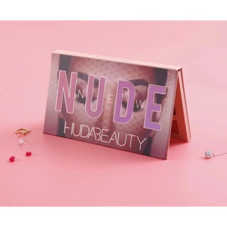 พาเลทตาNude hudabeauty