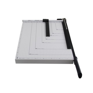 แท่นตัดกระดาษขนาด 18x15 นิ้ว ฐานโลหะ AROMA M1815A ใช้ตัดกระดาษ A3 (29.7x42 ซม.) (PC)
