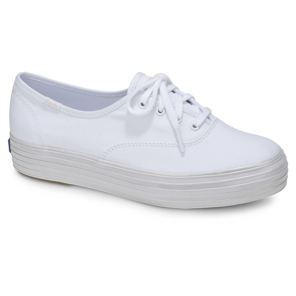 ส้นรองเท้าสีเงิน รองเท้า WF58035 ผ้าใบผู้หญิง สีขาว SHIMMER TRIPLE KEDS WHITE/SILVER แบบผูกเชือก