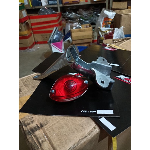 ชุดโคมฝาท้าย Triumph pangkon Stop Lamp เบรค 1 ชุด