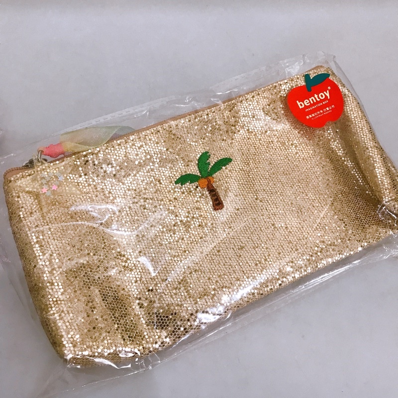กระเป๋าเครื่องสำอางค์ Bentoy