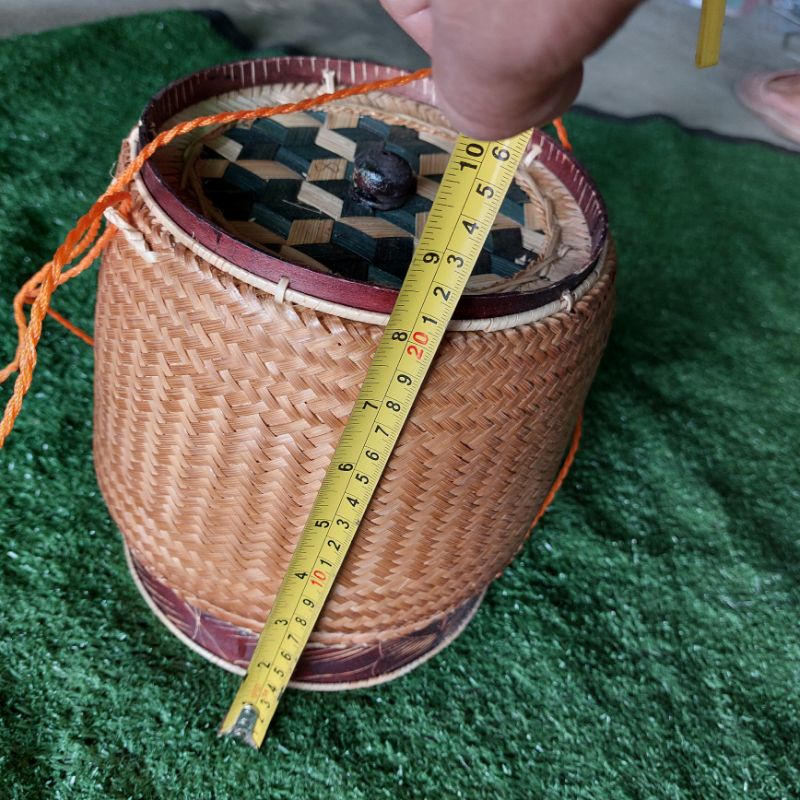 ติ๊บใส่ข้าวเหนียว รมควันอย่างดี มีลวดลาย หัวจุก 4 นิ้ว 6 , 7,8 นิ้ว  กล่องข้าวเหนียว ติ๊บข้าว กล่องใส่ข้าว กระติ๊บข้าว