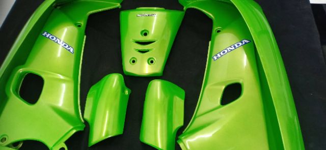 ชุดสีเวฟ100ตัวเก่าดิสสีเขียวมุกทอง(13ชิ้น) - รูปที่ 3