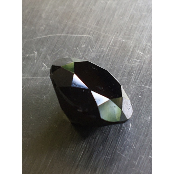 Black spinel   4 crt
