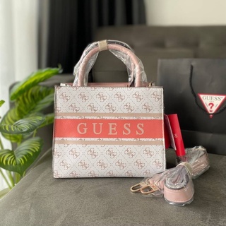 กระเป๋าถือหรือสะพายจาก Guess Monique Mini Tote