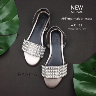 ARIEL Sandals | Metallic Grey รองเท้า รองเท้าแตะ รองเท้าลำลอง