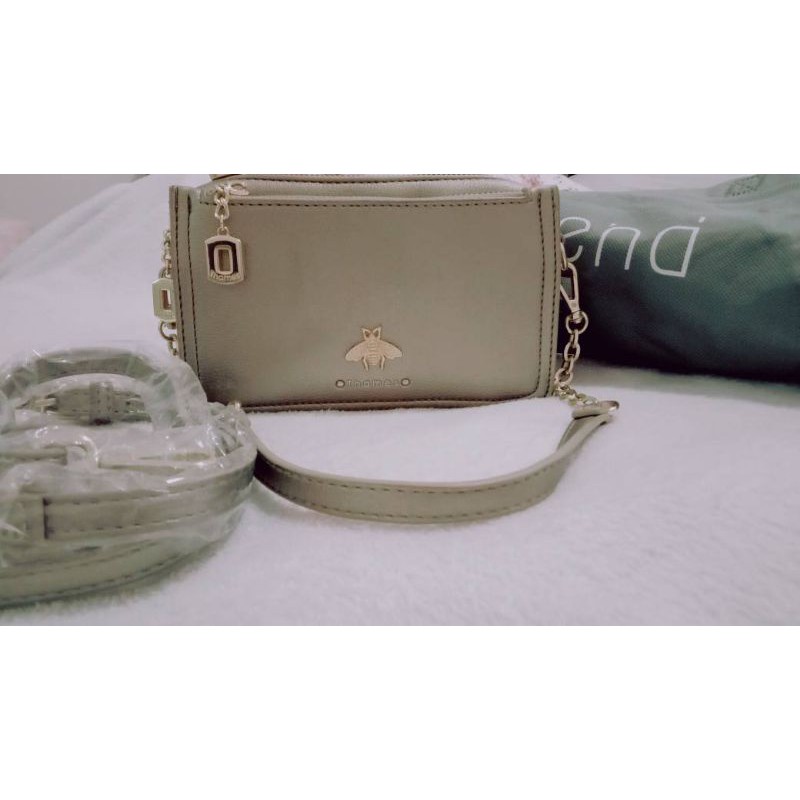 กระเป๋าแบรนด์แท้Thames มือ2สภาพใหม่มาก อุปกรณ์ครบ