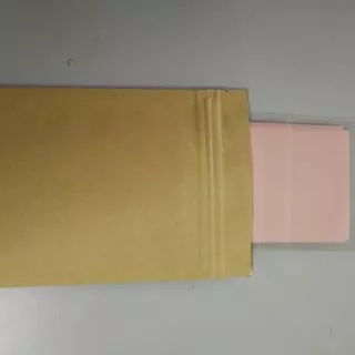 กระดาษซับหน้ามันเป็นเนื้อฟิล์ม คุณภาพดีมากๆ มี 50 แผ่น/ห่อ ห่อละ 60 บาท