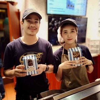"แค่สั่ง ก็ส่ง!!" การ์เร็ตป๊อปคอร์น Garrett Popcorn สด ใหม่จากช๊อปทุกวัน ไม่ค้างสต๊อคจร้า