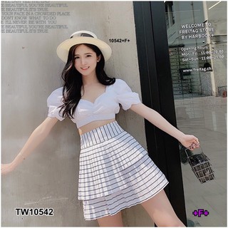 👗Pfashion [ส่งไว!!🚛] P10542 Set เสื้อครอปแขนตุ๊กตา + กระโปรงระบายริ้ว Set: doll sleeveless crop top + ruffle s