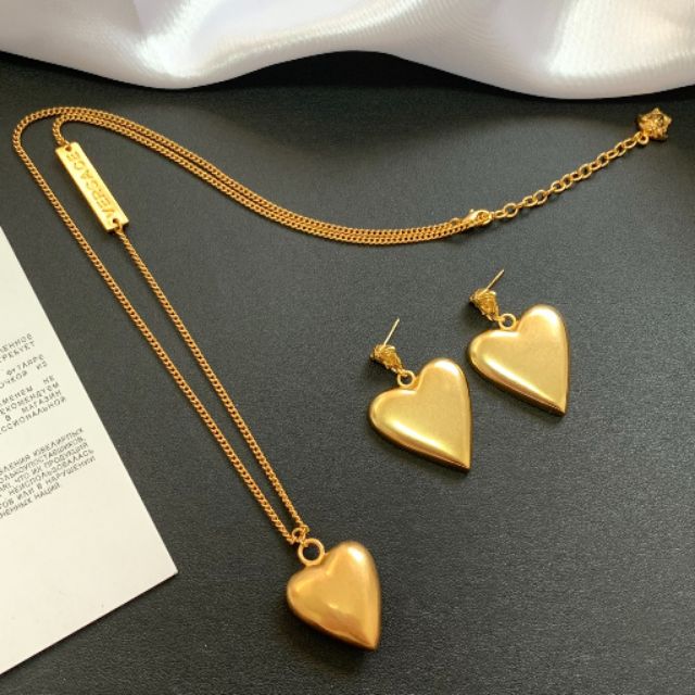 Set Necklace & Earring หัวใจจากเวอซาเช่